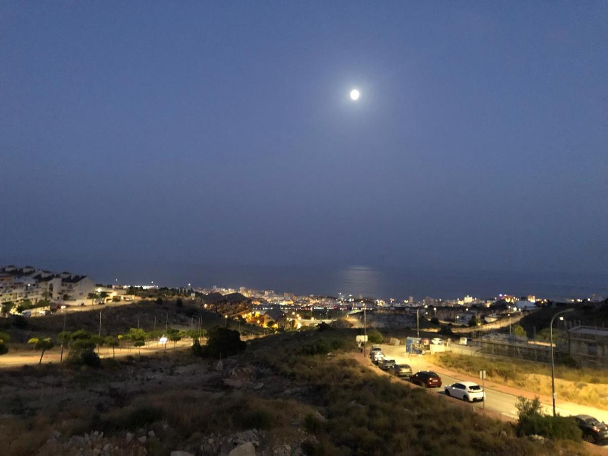 Апартаменты Atico Duplex Mar Y Montana Atalaya Бенальмадена Экстерьер фото